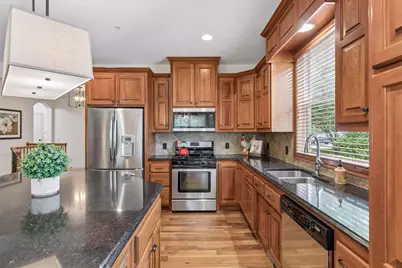 8636 Lake Riley Drive, Chanhassen, MN 55317 - Photo 18