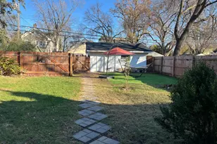 4050 Regent Ave N, Robbinsdale, MN 55422 - Photo 4