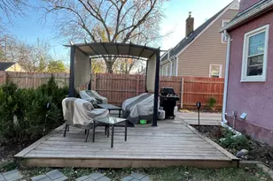 4050 Regent Ave N, Robbinsdale, MN 55422 - Photo 8