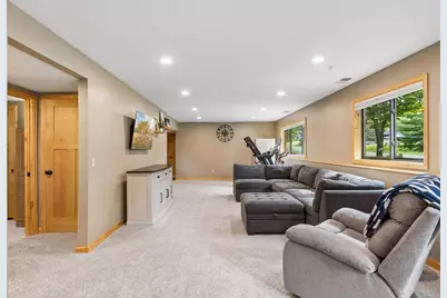 1076 Cottonwood Drive, Hudson, WI 54016 - Photo 34