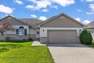 4528 Prairie View Pl NW, Rochester, MN 55901 - Photo 4
