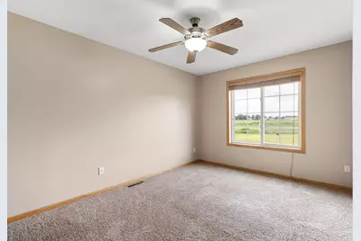 703 25th Avenue NW, Austin, MN 55912 - Photo 16