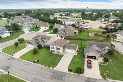 703 25th Avenue NW, Austin, MN 55912 - Photo 32