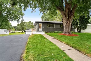 1401 Winnetka Ave N, Golden Valley, MN 55427 - Photo 2