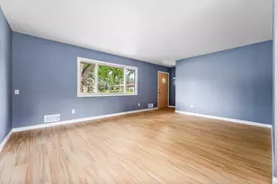 1401 Winnetka Ave N, Golden Valley, MN 55427 - Photo 8