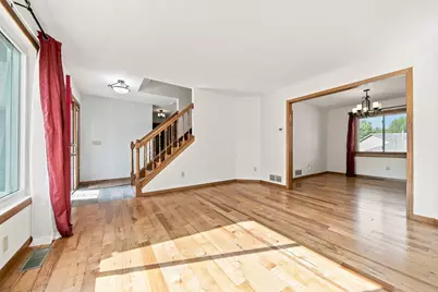 2610 Hydram Avenue N, Oakdale, MN 55128 - Photo 14