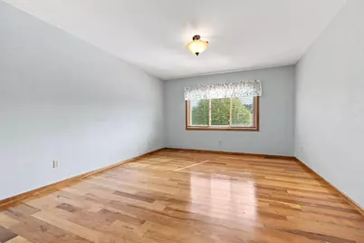 2610 Hydram Avenue N, Oakdale, MN 55128 - Photo 22