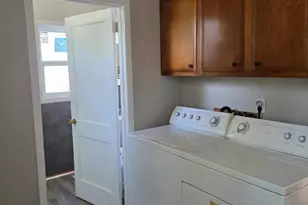 220 S Eliot Ave, Rush City, MN 55069 - Photo 16