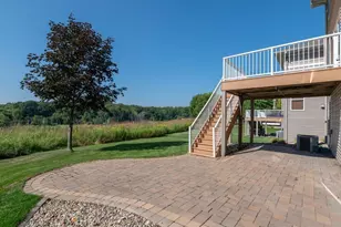 1511 Pembroke Pass, Chanhassen, MN 55317 - Photo 36
