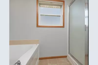 1511 Pembroke Pass, Chanhassen, MN 55317 - Photo 38