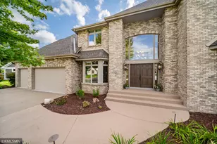 6102 Creek Ridge Ct, Minnetonka, MN 55345 - Photo 4