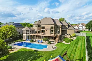 6102 Creek Ridge Ct, Minnetonka, MN 55345 - Photo 10