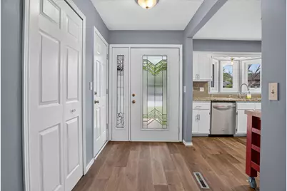 11410 48th Avenue N, Plymouth, MN 55442 - Photo 2