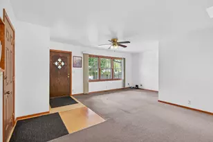 10138 Harriet Ave S, Bloomington, MN 55420 - Photo 6