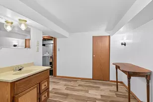 10138 Harriet Ave S, Bloomington, MN 55420 - Photo 28