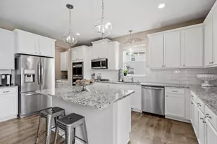 8642 189th St W, Lakeville, MN 55044 - Photo 8