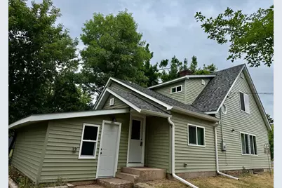 101 Commercial Avenue N, Sandstone, MN 55072 - Photo 6
