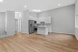 18030 Covington Path, Minnetonka, MN 55345 - Photo 12