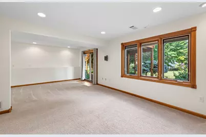1945 Beaver Dam Court, Eagan, MN 55122 - Photo 18