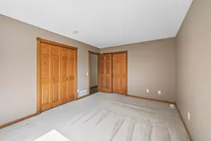 1945 Beaver Dam Ct, Eagan, MN 55122 - Photo 14
