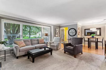 322 Oakwood Drive, Anoka, MN 55303 - Photo 8