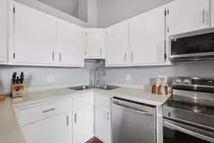 2313 Territorial Rd, Saint Paul, MN 55114 - Photo 8