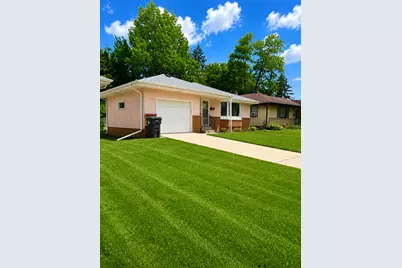1600 Suburban Avenue, Saint Paul, MN 55106 - Photo 4