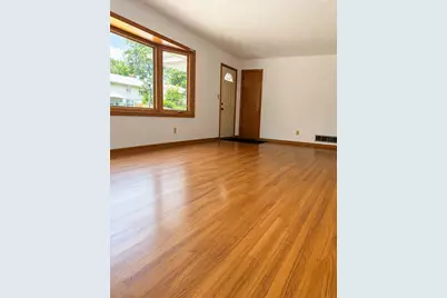 1600 Suburban Avenue, Saint Paul, MN 55106 - Photo 6
