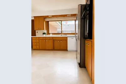 1600 Suburban Avenue, Saint Paul, MN 55106 - Photo 10
