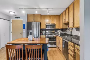 929 Portland Ave, Minneapolis, MN 55404 - Photo 10