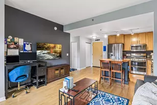 929 Portland Ave, Minneapolis, MN 55404 - Photo 12