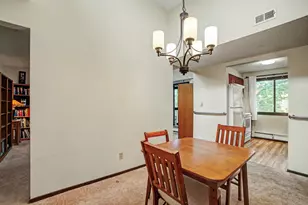2680 Oxford St N, Roseville, MN 55113 - Photo 8