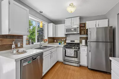4128 New York Avenue, Eagan, MN 55123 - Photo 10