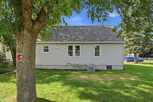 217 River St, Paynesville, MN 56362 - Photo 14
