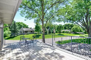 4406 Arden View Ct, Arden Hills, MN 55112 - Photo 10