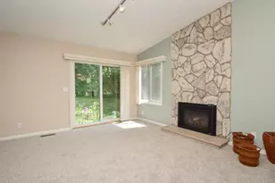 4406 Arden View Ct, Arden Hills, MN 55112 - Photo 4