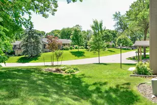 4406 Arden View Ct, Arden Hills, MN 55112 - Photo 16
