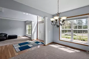 7128 Timber Crest Dr S, Cottage Grove, MN 55016 - Photo 4