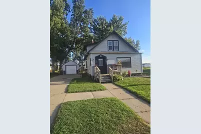 213 3rd Street W, Jasper, MN 56144 - Photo 1