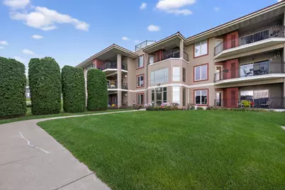 1401 N Lakeshore Drive #206, Lake City, MN 55041 - Photo 2