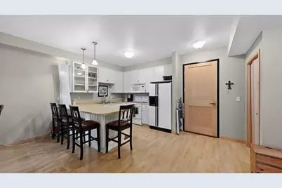 1401 N Lakeshore Drive #206, Lake City, MN 55041 - Photo 4