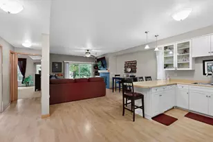 1401 N Lakeshore Dr, Lake City, MN 55041 - Photo 8