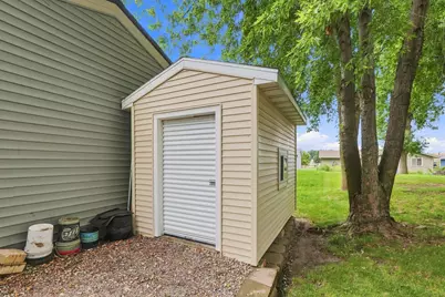 1107 Abbott Avenue N, Glencoe, MN 55336 - Photo 34