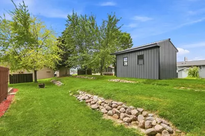 1107 Abbott Avenue N, Glencoe, MN 55336 - Photo 38