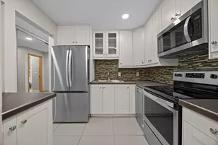 3420 Golfview Dr, Eagan, MN 55123 - Photo 14