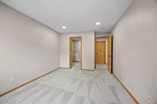 3420 Golfview Dr, Eagan, MN 55123 - Photo 24