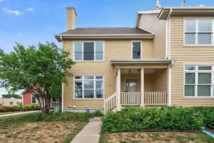 788 Cedar St, Saint Paul, MN 55103 - Photo 2