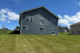 18726 Ivanhoe St NW, Elk River, MN 55330 - Photo 4