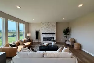 4633 Island Park Drive, Woodbury, MN 55129 - Photo 8