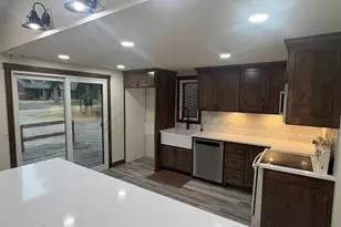 2074 Elmwood Dr, Detroit Lakes, MN 56501 - Photo 10